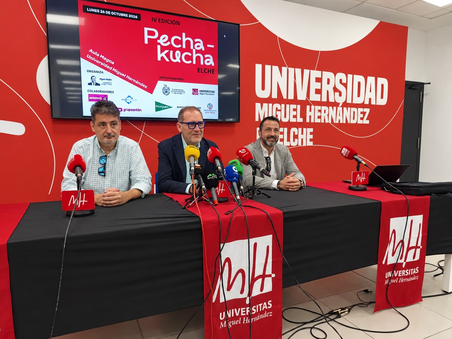 El IV Pechakucha Elche reunirá a 500 estudiantes de diez centros ...
