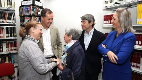 Homenaje a Antonio Casado Poyales en la biblioteca de Buenavista. Homenaje a Antonio Casado Poyales en la biblioteca de Buenavista.