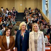 Castellón reúne a más de 150 personas en una jornada para reforzar las redes de apoyo en salud mental Castellón reúne a más de 150 personas en una jornada para reforzar las redes de apoyo en salud mental
