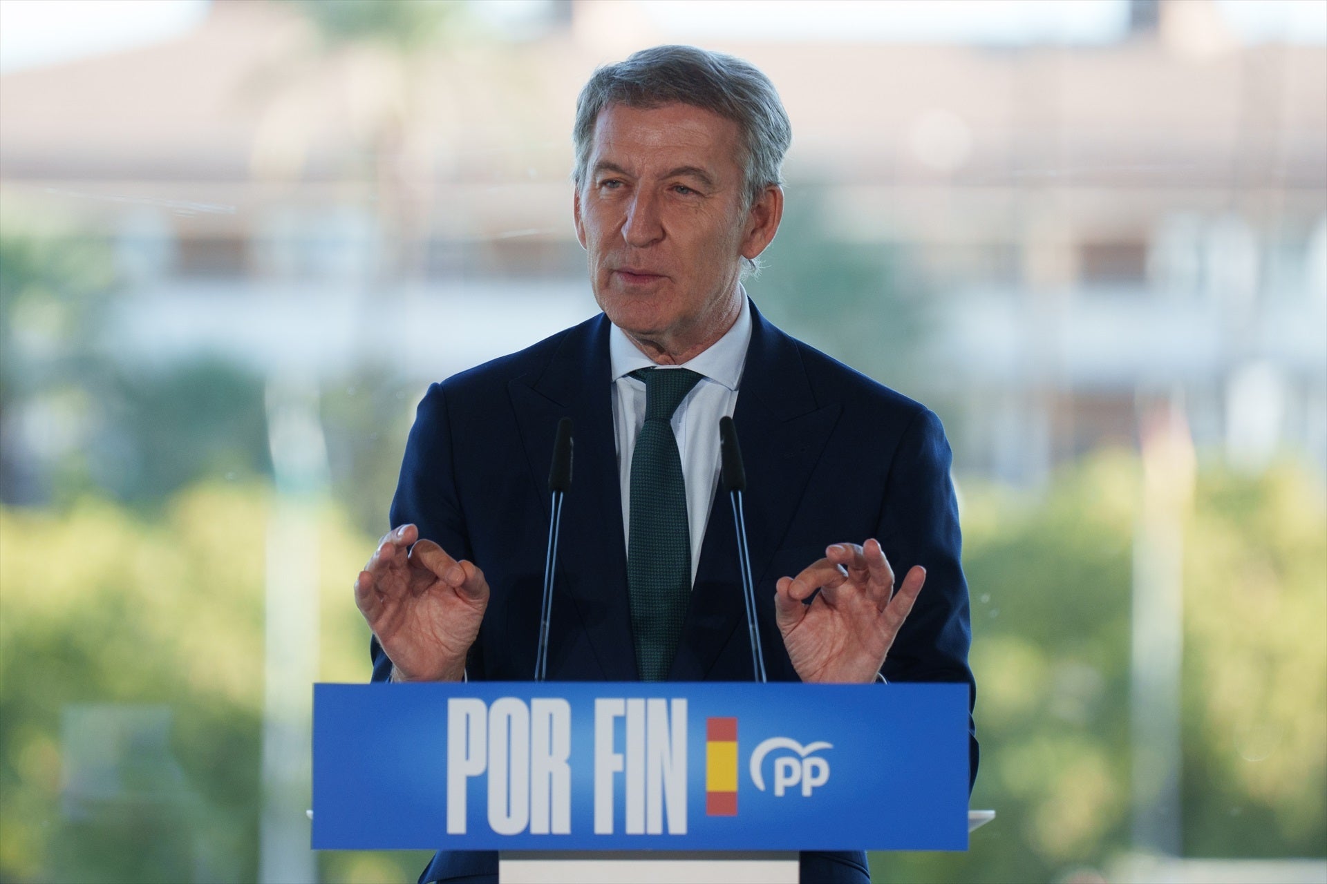El presidente del PP, Alberto Núñez Feijóo, interviene en el acto público de precampaña sobre vivienda celebrado en Sevilla El presidente del PP, Alberto Núñez Feijóo, interviene en el acto público de precampaña sobre vivienda celebrado en Sevilla