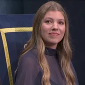 La princesa Leonor saca una sonrisa al rey Felipe VI durante su discurso: "Mi padre va hoy camino de los 60" La princesa Leonor saca una sonrisa al rey Felipe VI durante su discurso: "Mi padre va hoy camino de los 60"