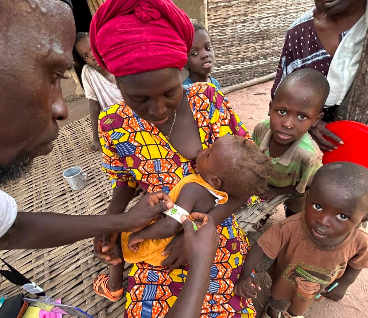 Unicef logra llevar las vacunas a los lugares más recónditos de Guinea-Bissau Unicef logra llevar las vacunas a los lugares más recónditos de Guinea-Bissau