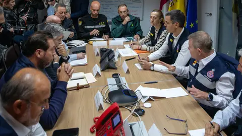 La reunión del Centro de Coordinación Operativa Integrado (CECOPI), en el Centro 112 de Toledo La reunión del Centro de Coordinación Operativa Integrado (CECOPI), en el Centro 112 de Toledo