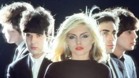 Blondie Blondie