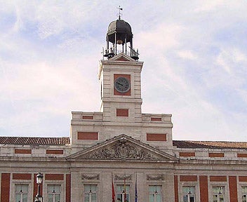 La Puerta del Sol dará por primera vez las Campanadas Canarias La Puerta del Sol dará por primera vez las Campanadas Canarias