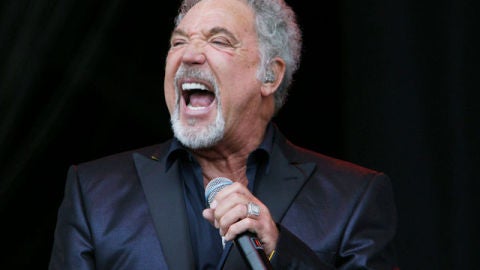 Tom Jones recuerda a Elvis Presley