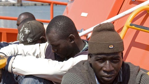 Interceptados 60 inmigrantes en cinco pateras