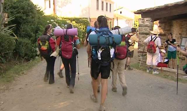 Jan y Noelia: "Llevamos 15 años haciendo el Camino y sintiendo la emoción del nómada" Jan y Noelia: "Llevamos 15 años haciendo el Camino y sintiendo la emoción del nómada"