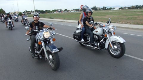 Concentraci&oacute;n de motos en Castell&oacute;n