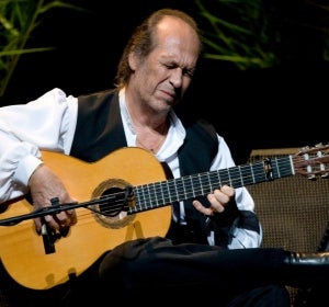 El guitarrista Paco de Lucía El guitarrista Paco de Lucía