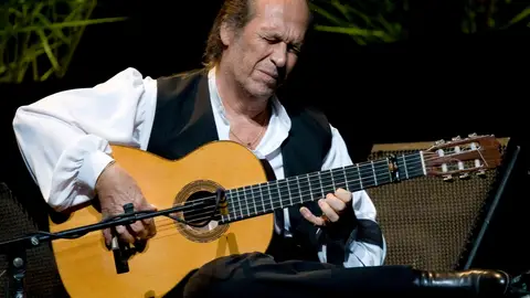 El guitarrista Paco de Lucía El guitarrista Paco de Lucía