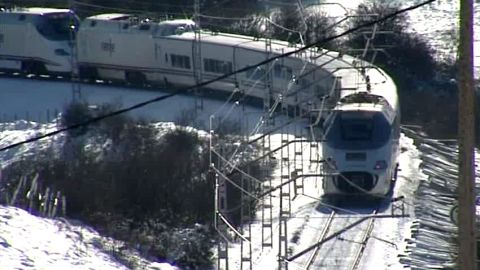 El tren detenido por la nieve
