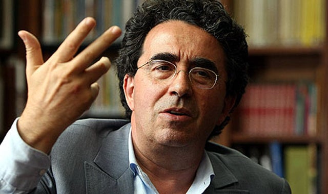 Calatrava dice que si no se hubiera firmado el contrato con el Govern en abril de 2007 "no hubiera cobrado nada" Calatrava dice que si no se hubiera firmado el contrato con el Govern en abril de 2007 "no hubiera cobrado nada"