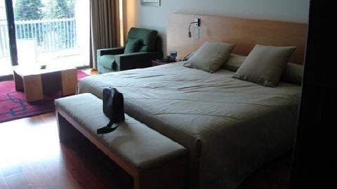 Cama de matrimonio de un hotel