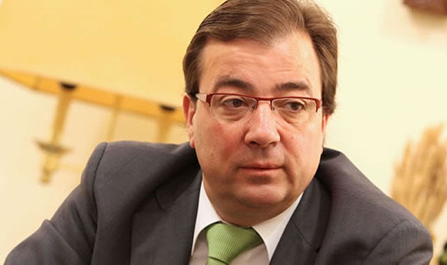 Fernández Vara sobre la manifestación extremeña: "No vamos a parar hasta conseguir nuestro objetivo" Fernández Vara sobre la manifestación extremeña: "No vamos a parar hasta conseguir nuestro objetivo"