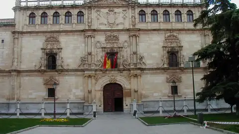Universidad de Alcalá Fachada del rectorado