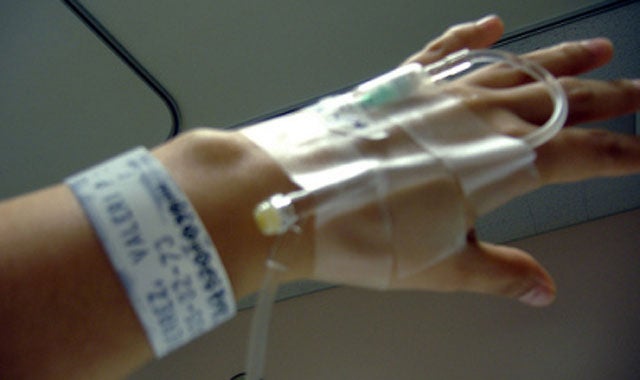 Cuidados paliativos con el Doctor Álvaro Ganda, y con Carlos Aguilló: "Los enfermos pueden ser incurables pero no incuidables" Cuidados paliativos con el Doctor Álvaro Ganda, y con Carlos Aguilló: "Los enfermos pueden ser incurables pero no incuidables"