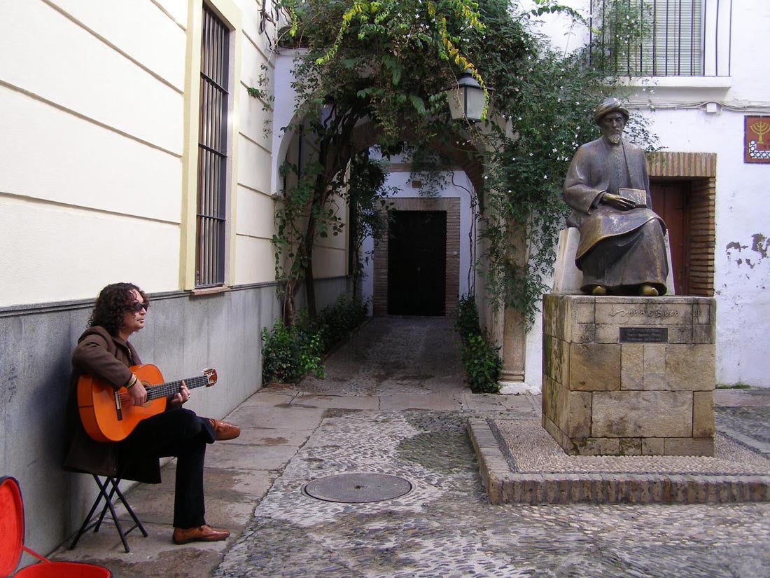 Córdoba en la Onda. 25 ANIVERSARIO DE DECLARACIÓN CASCO HISTÓRICO DE CÓRDOBA COMO PATRIMONIO DE LA HUMAMIDAD Córdoba en la Onda. 25 ANIVERSARIO DE DECLARACIÓN CASCO HISTÓRICO DE CÓRDOBA COMO PATRIMONIO DE LA HUMAMIDAD