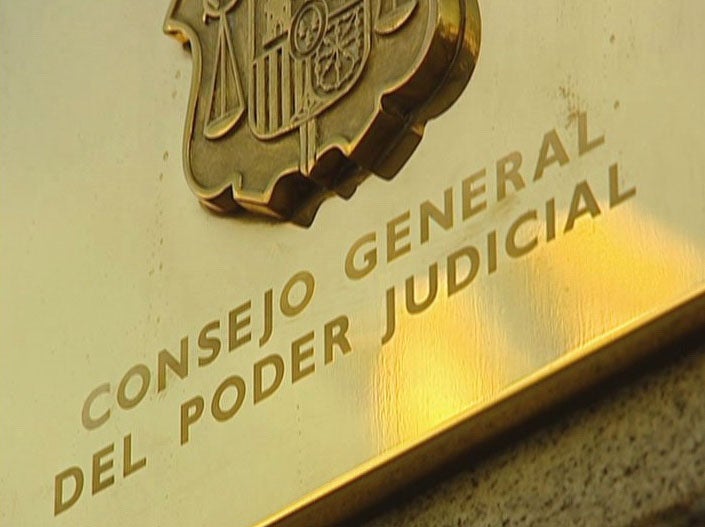 Las preguntas de Amón: "¿La separación de poderes en España consiste en que unos jueces son del PP y otros del PSOE?" Las preguntas de Amón: "¿La separación de poderes en España consiste en que unos jueces son del PP y otros del PSOE?"