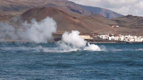 Erupci&oacute;n del volc&aacute;n submarino de El Hierro