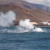 Erupción del volcán submarino de El Hierro