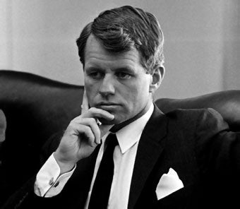 El asesinato de Robert Kennedy: ¿una conspiración? El asesinato de Robert Kennedy: ¿una conspiración?