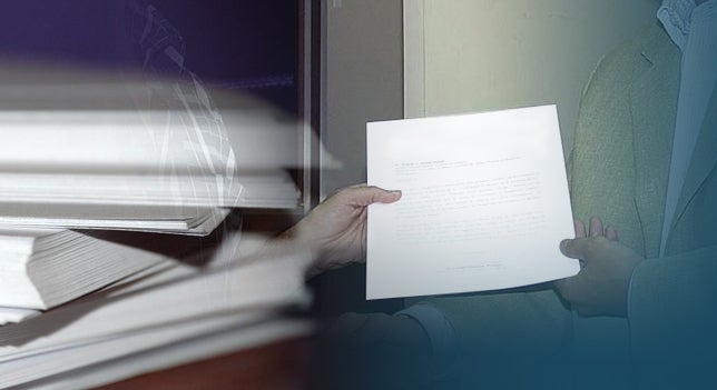 El Gobierno firma con 78 empresas un protocolo para desarrollar el curriculum ciego y evitar discriminaciones El Gobierno firma con 78 empresas un protocolo para desarrollar el curriculum ciego y evitar discriminaciones