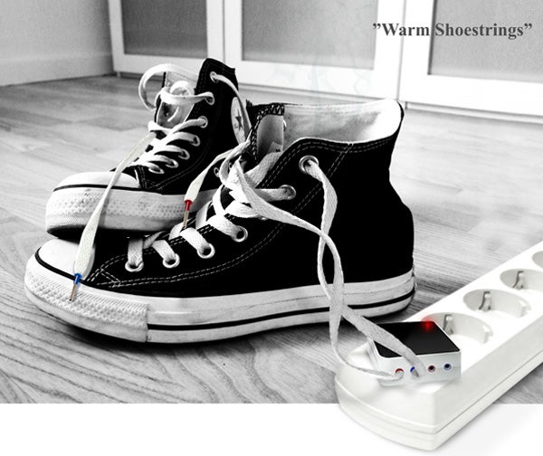 Mesa de redacción: Un estudio demuestra por qué se nos desatan los cordones de los zapatos Mesa de redacción: Un estudio demuestra por qué se nos desatan los cordones de los zapatos