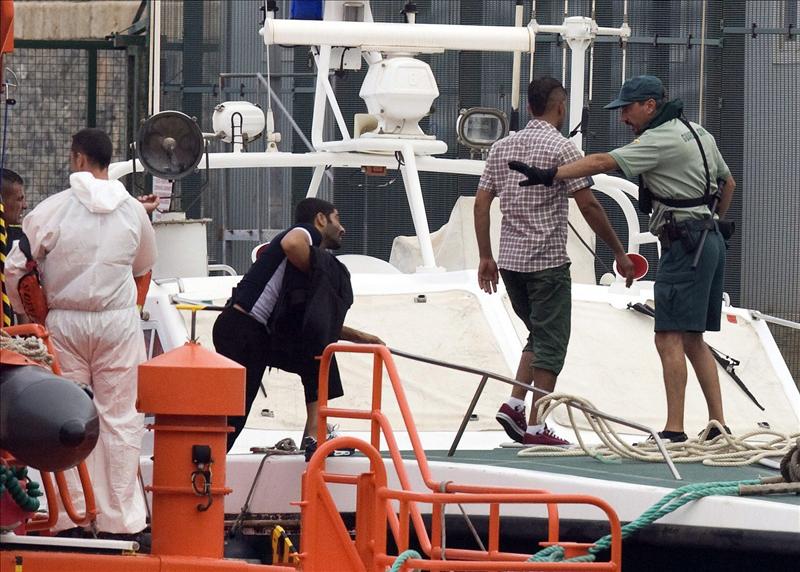 La Policía refuerza con unidades móviles el control migratorio en las fronteras La Policía refuerza con unidades móviles el control migratorio en las fronteras