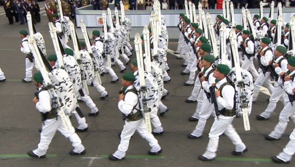 Imagen del desfile del 12 de octubre