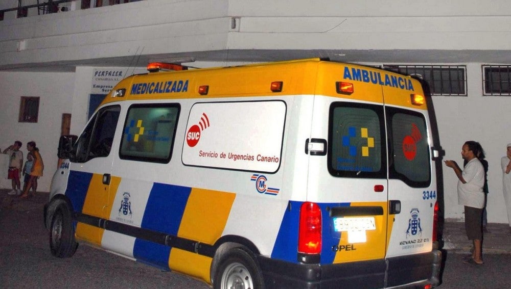 Ambulancia del servicio de urgencias canario.