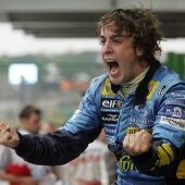 Alonso, campeón con Renault en 2005
