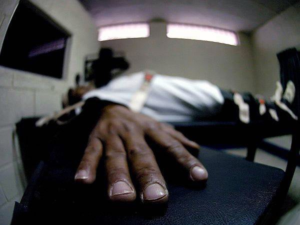 Bloquean siete ejecuciones en Arkansas al prohibir el uso de un polémico fármaco de la inyección letal Bloquean siete ejecuciones en Arkansas al prohibir el uso de un polémico fármaco de la inyección letal