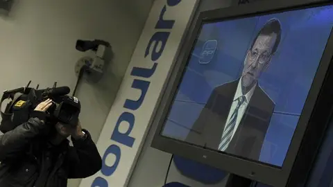 Rajoy, en pantalla, durante la Junta Directiva Nacional del PP Rajoy, en pantalla, durante la Junta Directiva Nacional del PP