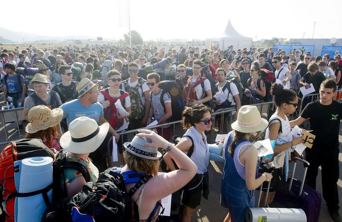 Hoy a las 19:00 de la tarde arranca la 25 edición del FIB de Benicàssim Hoy a las 19:00 de la tarde arranca la 25 edición del FIB de Benicàssim