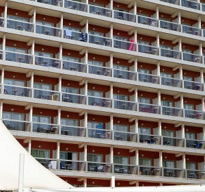 Fachada del hotel Obelisco de la Playa de Palma Fachada del hotel Obelisco de la Playa de Palma