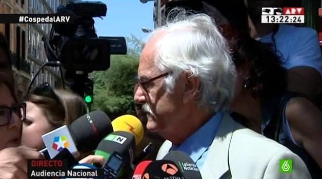 José Mariano Benítez de Lugo: "El Tribunal acordó citar a la plana mayor del PP, faltaba Rajoy; y todavía falta Aznar" José Mariano Benítez de Lugo: "El Tribunal acordó citar a la plana mayor del PP, faltaba Rajoy; y todavía falta Aznar"