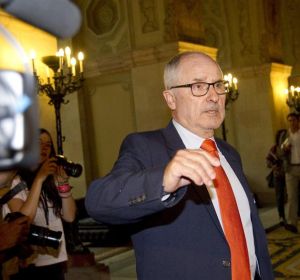 El Síndic de Greuges de Cataluña, Rafael Ribó, tras su comparecencia El Síndic de Greuges de Cataluña, Rafael Ribó, tras su comparecencia