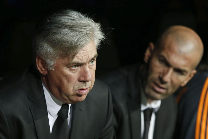 Carlo Ancelotti: "Se lo debo todo a Zidane" Carlo Ancelotti: "Se lo debo todo a Zidane"