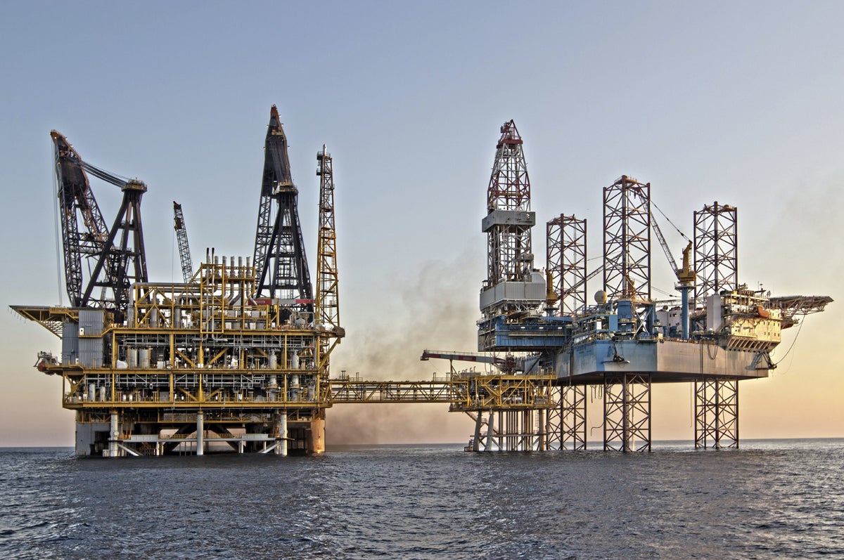 Dos directivos del proyecto Castor serán juzgados por delito medioambiental Dos directivos del proyecto Castor serán juzgados por delito medioambiental