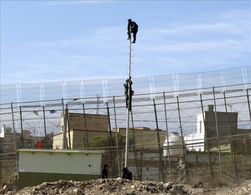 India anuncia el cierre total de su frontera con Pakistán a finales de 2018 India anuncia el cierre total de su frontera con Pakistán a finales de 2018