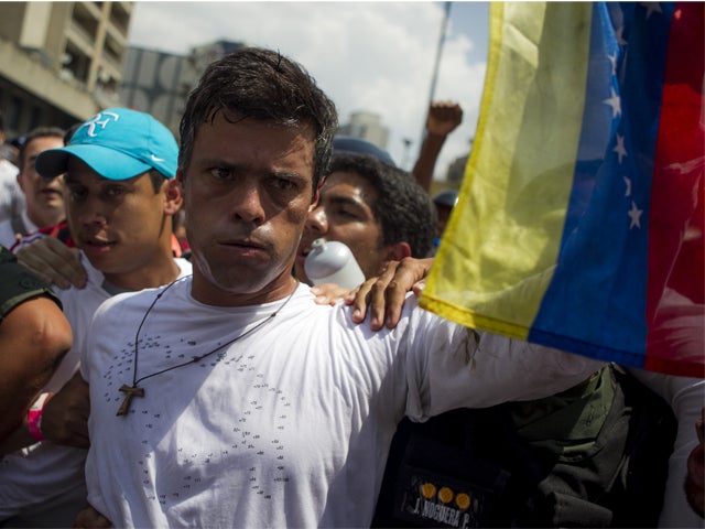 Leopoldo López dice que el Tribunal Supremo decretó la dictadura en Venezuela Leopoldo López dice que el Tribunal Supremo decretó la dictadura en Venezuela