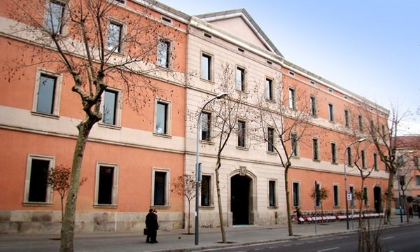 El 21,4 % de los estudiantes abandonan la Universidad sin acabar la carrera El 21,4 % de los estudiantes abandonan la Universidad sin acabar la carrera