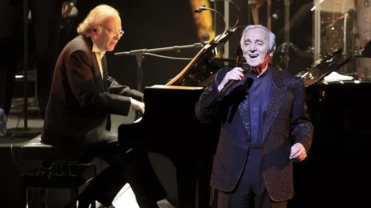 El cantante francés Charles Aznavour El cantante francés Charles Aznavour