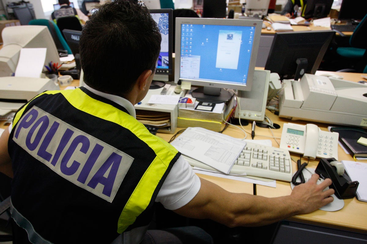 La Policía Nacional alerta de un nuevo delito de sextorsión que se ha extendido por Internet de forma alarmante en los últimos cuatro días La Policía Nacional alerta de un nuevo delito de sextorsión que se ha extendido por Internet de forma alarmante en los últimos cuatro días