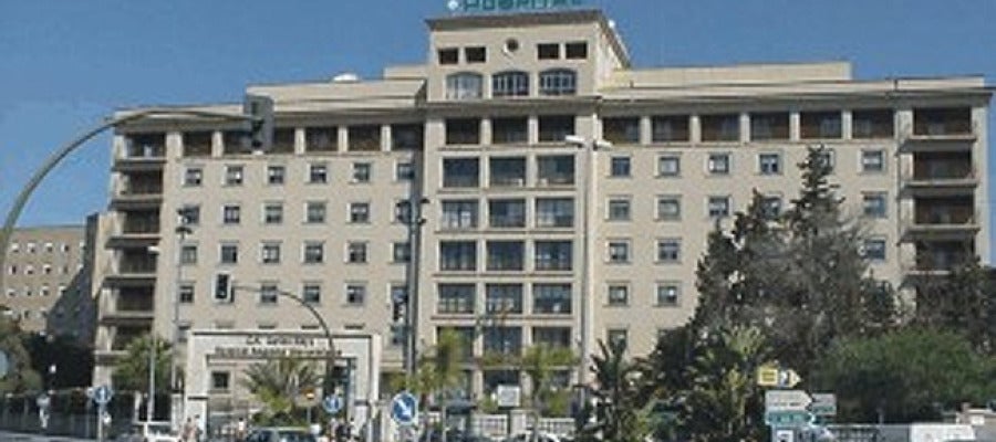 Fachada del Hospital Regional de Málaga. Fachada del Hospital Regional de Málaga.