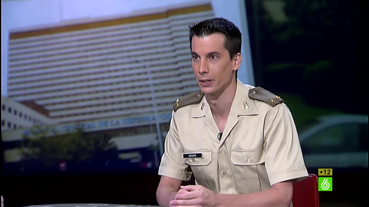 Luis Gonzalo Segura: "Tengo hasta tres posibilidades de readmisión en el ejército y seguiré hasta el final" Luis Gonzalo Segura: "Tengo hasta tres posibilidades de readmisión en el ejército y seguiré hasta el final"