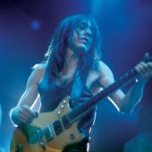 El guitarrista de AC/DC Malcolm Young