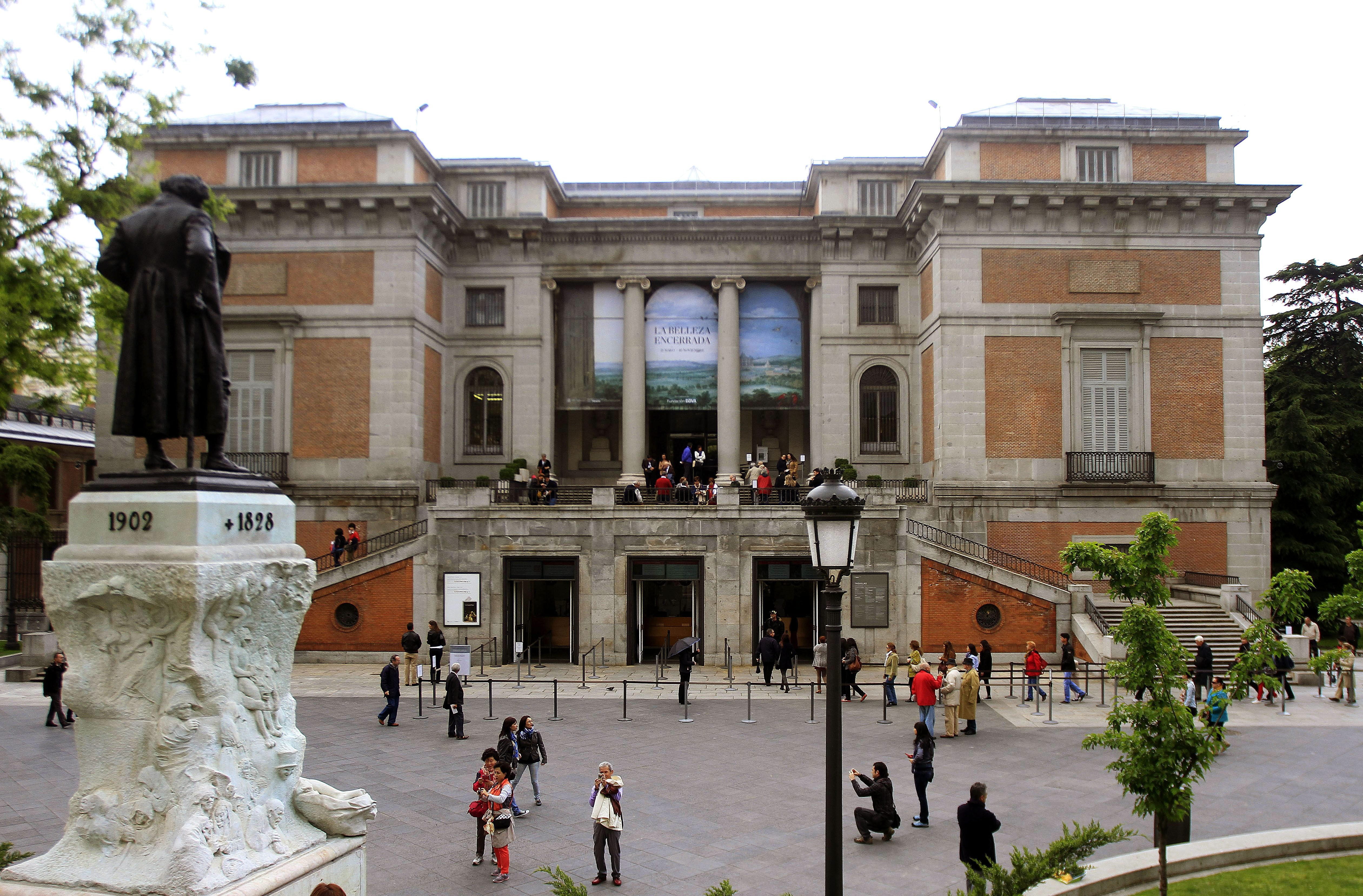 Andrés Úbeda: "El bicentenario es un homenaje a todos los que han hecho posible la existencia del museo" Andrés Úbeda: "El bicentenario es un homenaje a todos los que han hecho posible la existencia del museo"