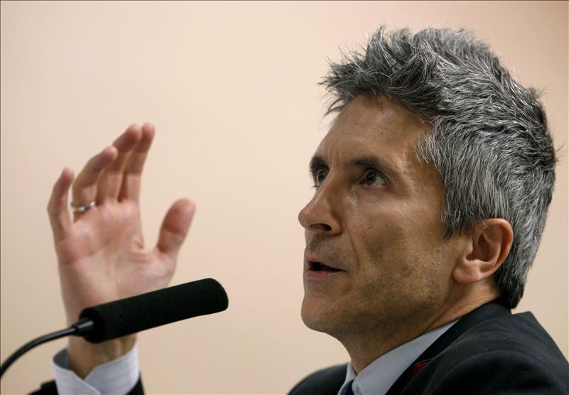 El ministro del Interior supervisará en Algeciras la acogida de inmigrantes El ministro del Interior supervisará en Algeciras la acogida de inmigrantes